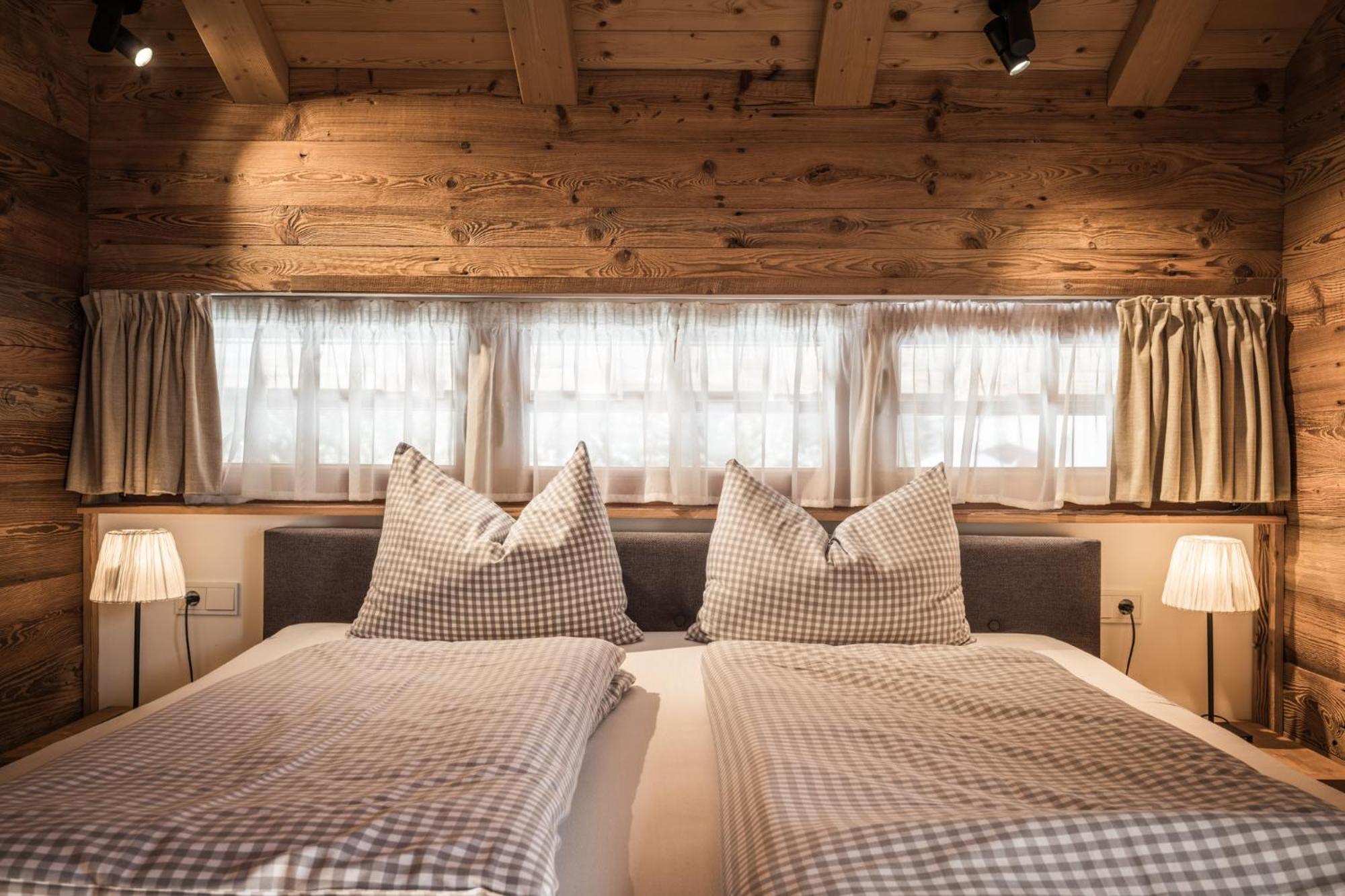 Im Weidach Superior Chalets ロイタシュ エクステリア 写真