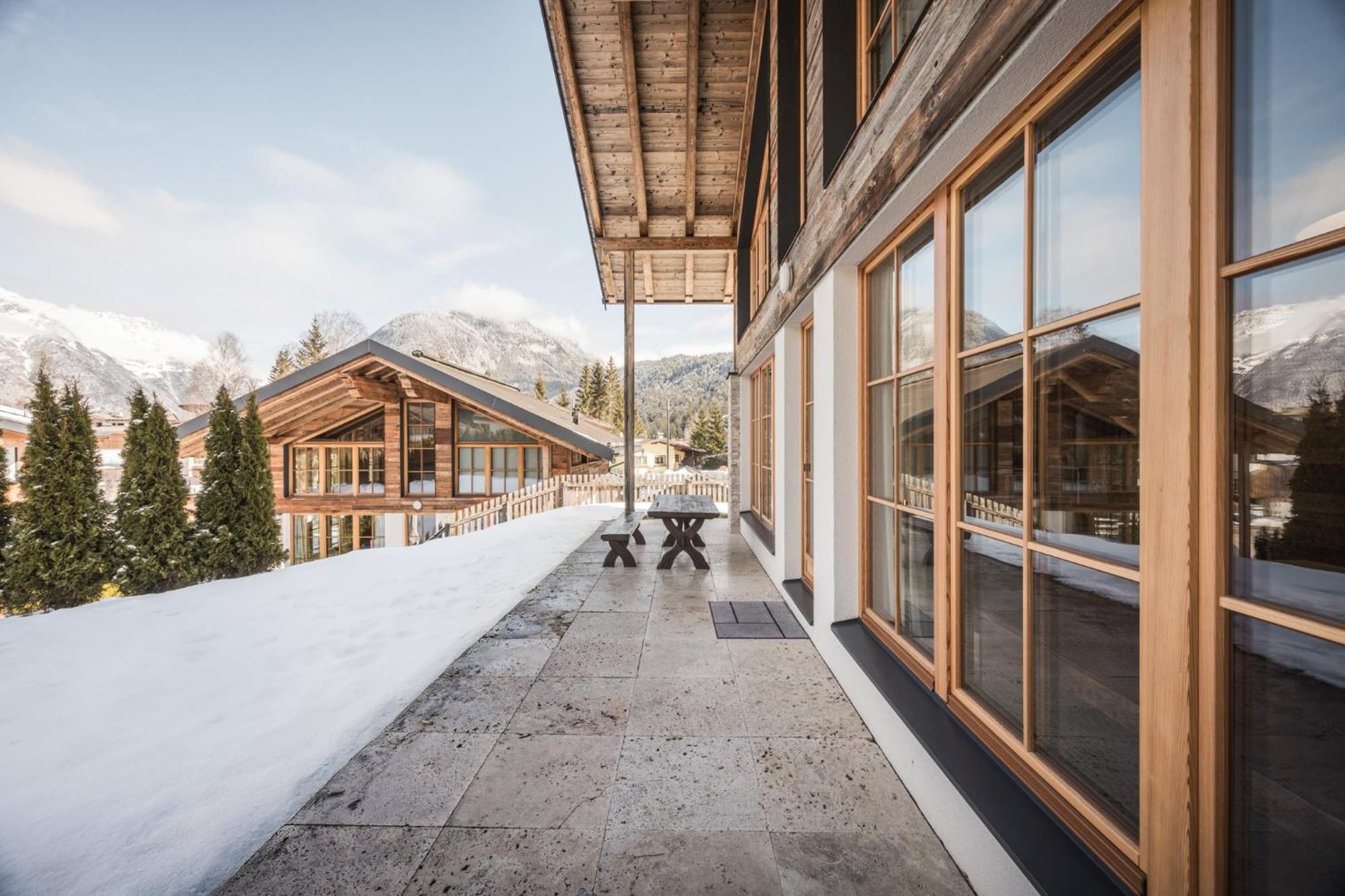 Im Weidach Superior Chalets ロイタシュ エクステリア 写真