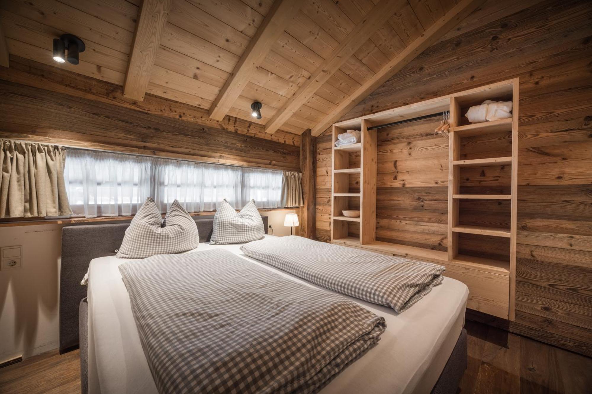 Im Weidach Superior Chalets ロイタシュ エクステリア 写真