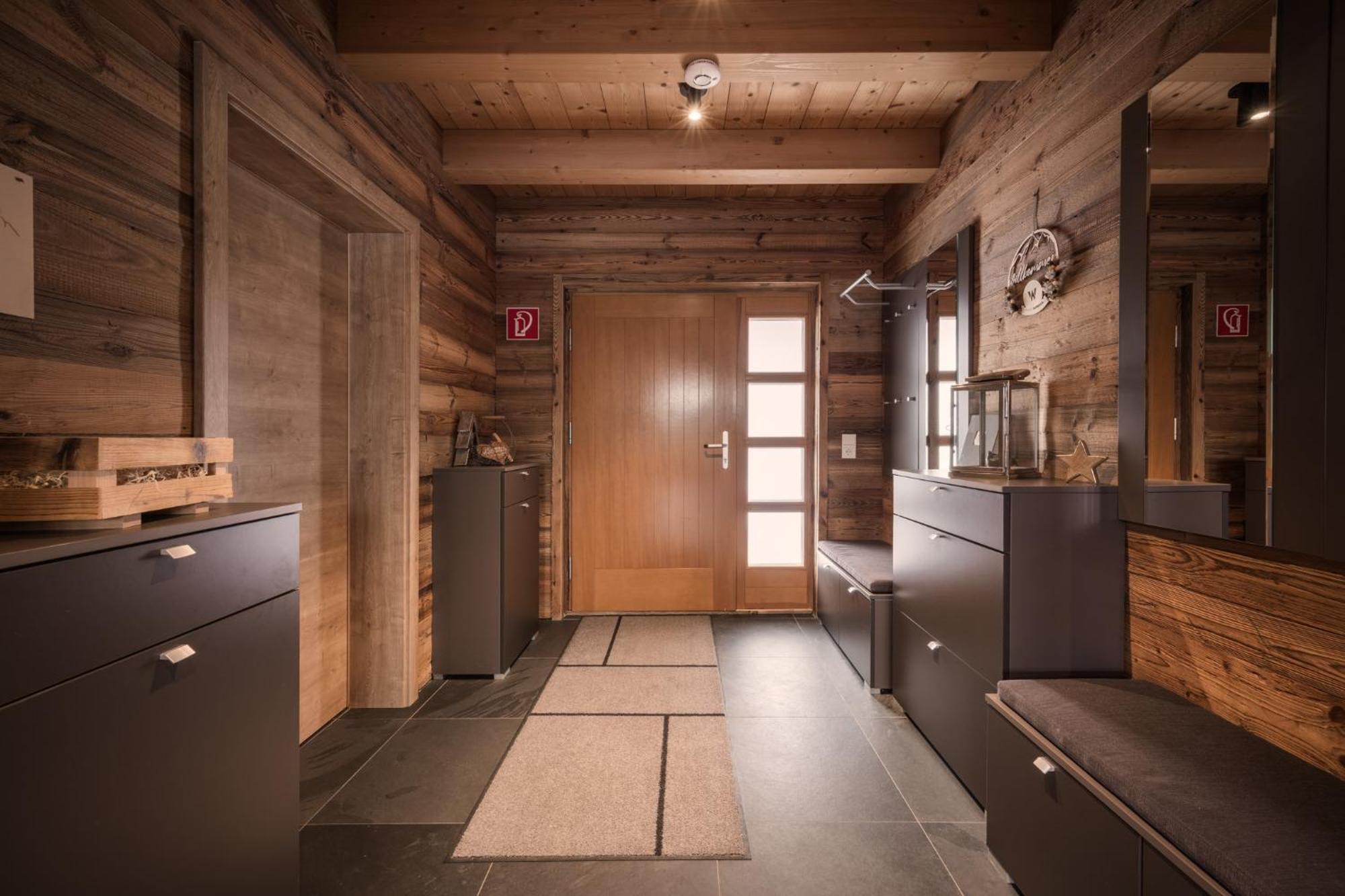 Im Weidach Superior Chalets ロイタシュ エクステリア 写真
