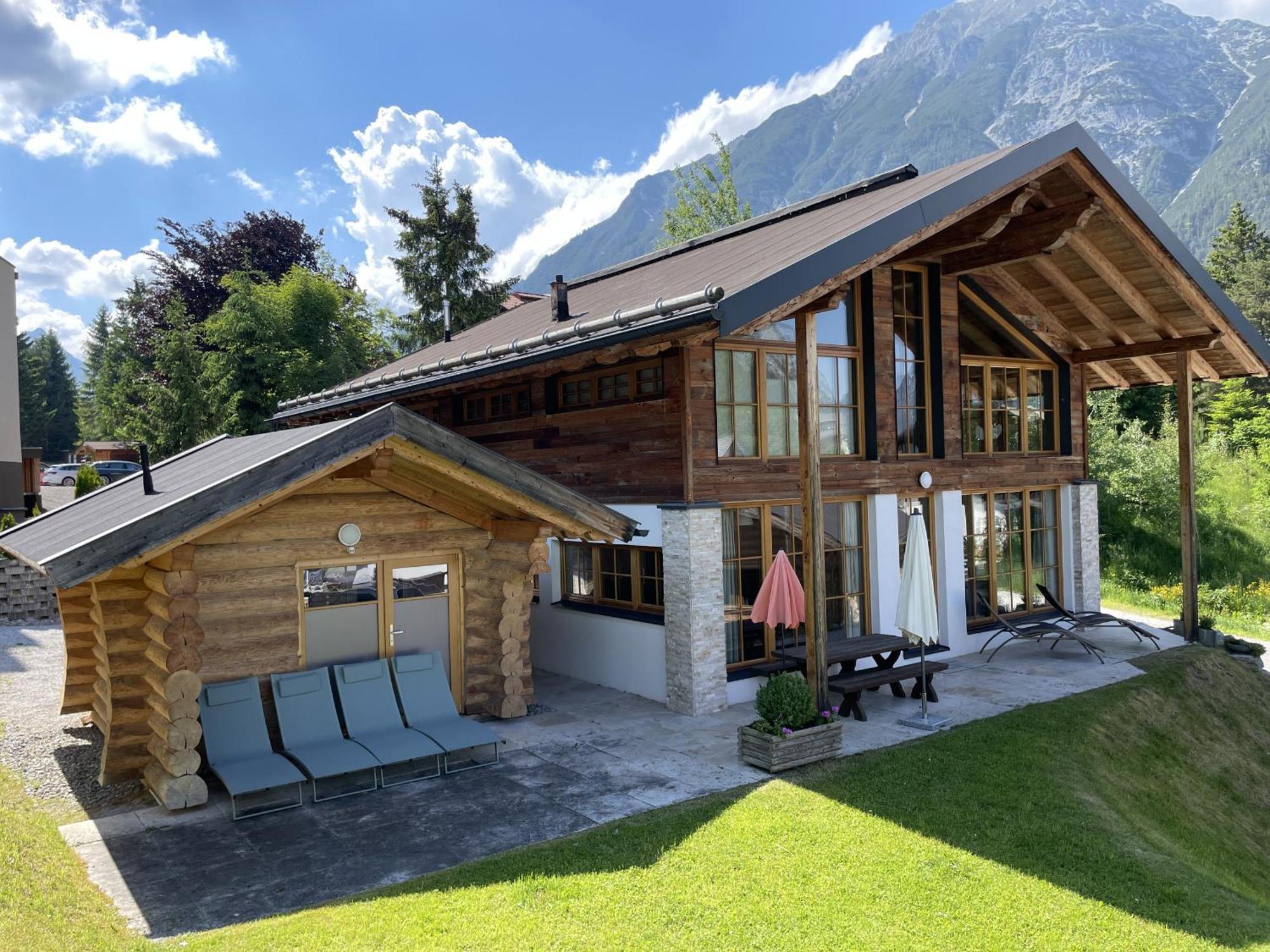 Im Weidach Superior Chalets ロイタシュ エクステリア 写真
